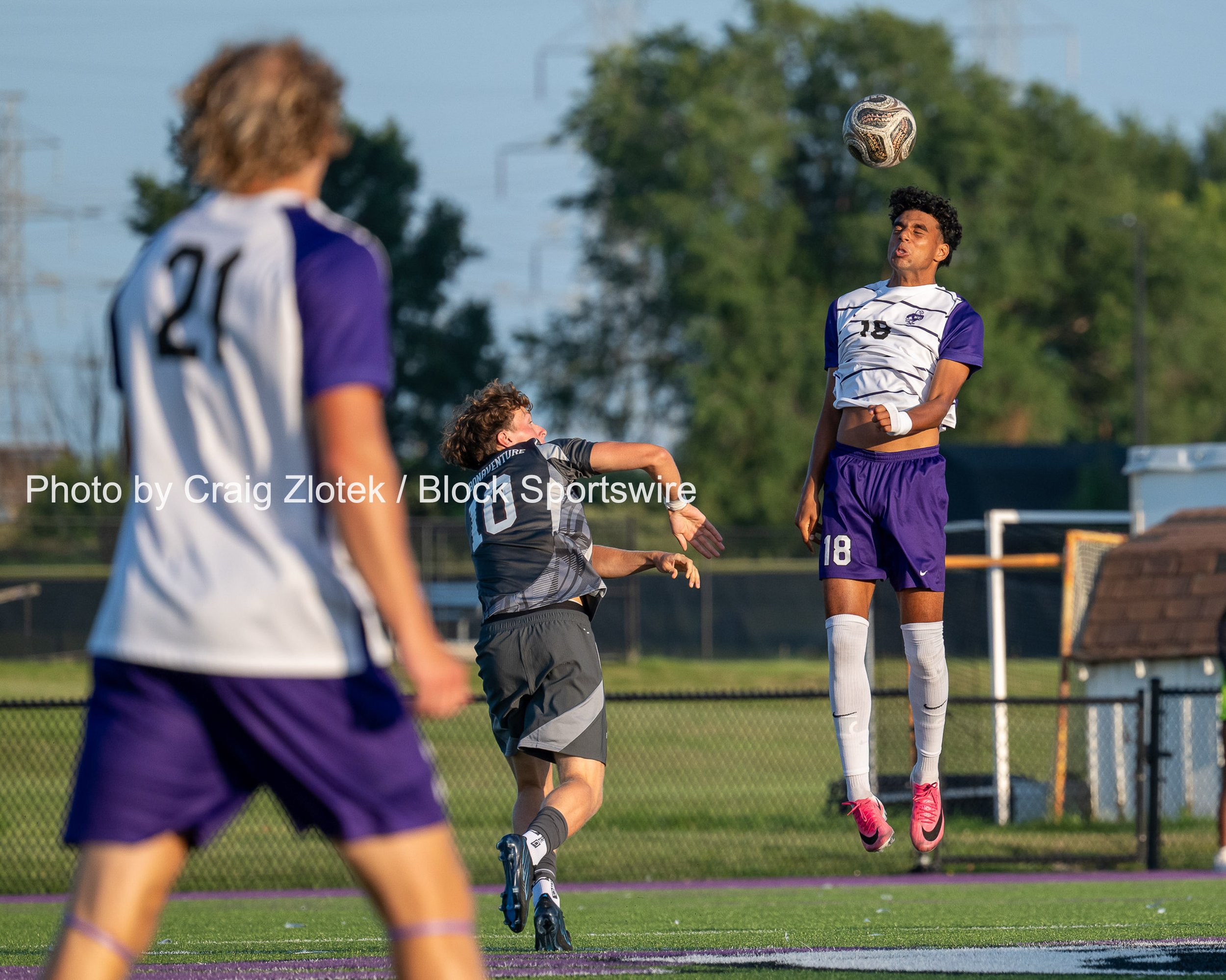 NUSYRACUSEWSOC-10.JPG
