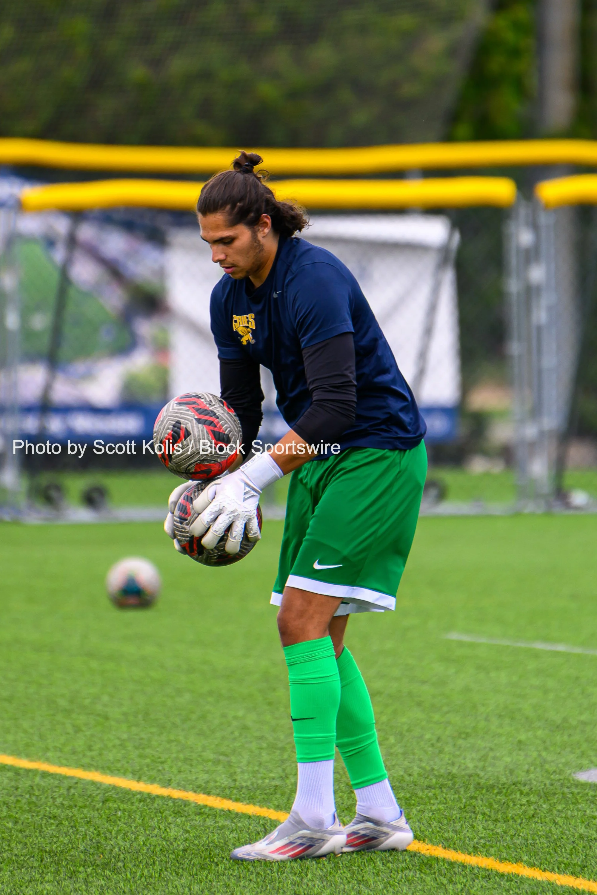 RMORRISCANISIUSMSOC.JPG