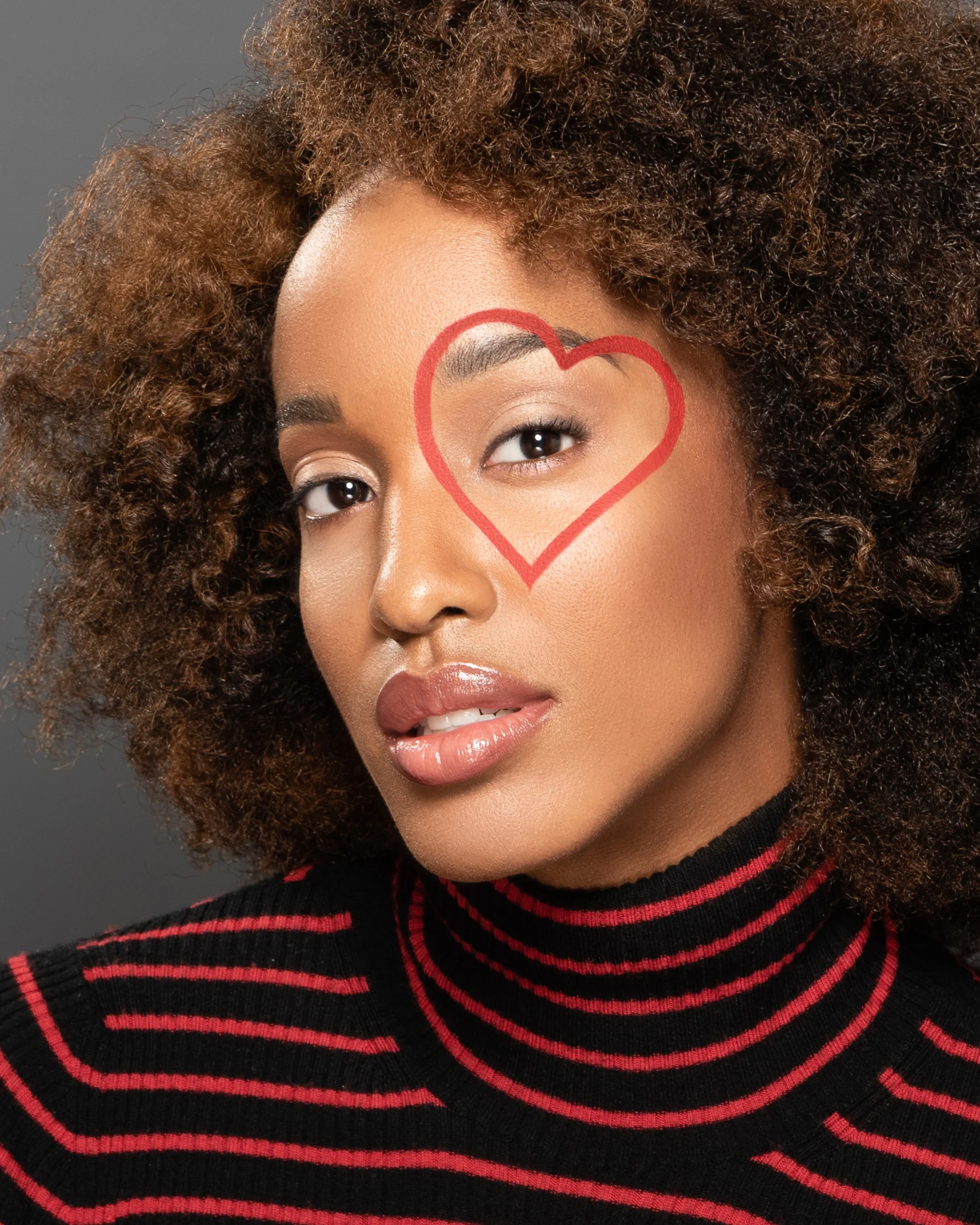 Beauty Makeup on Dark Skin (Copy)