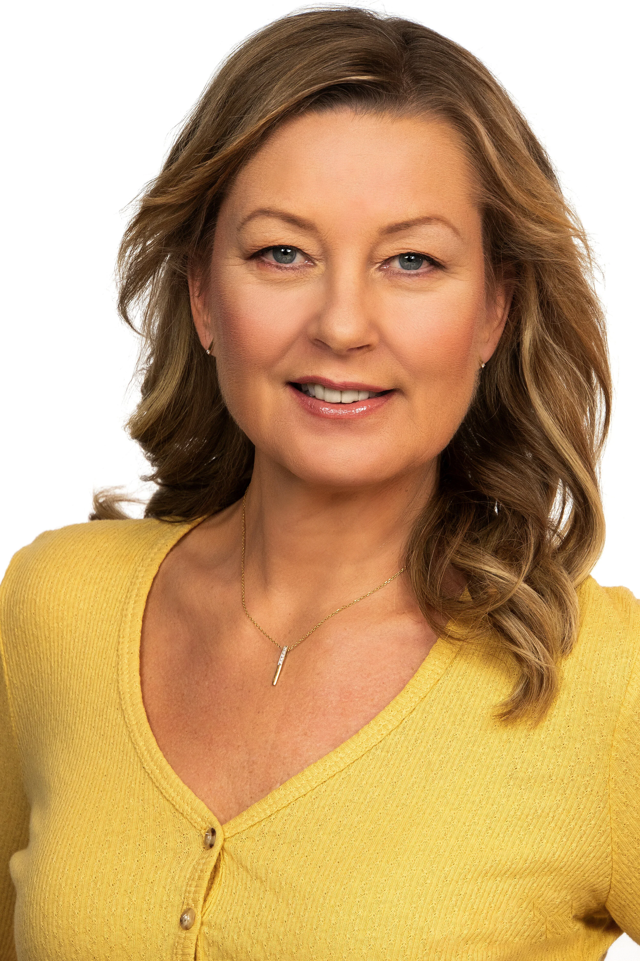 Headshot Makeup & Hair by Lennie Ross (Copy)