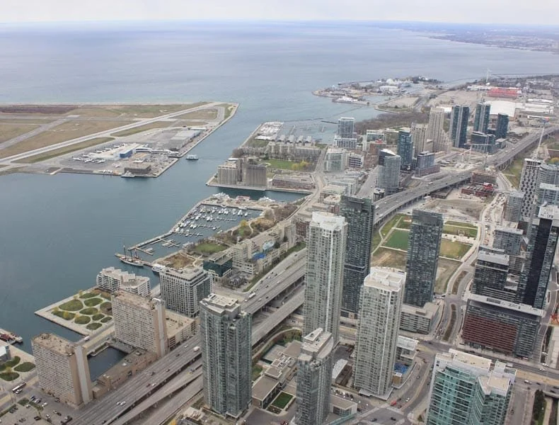 48 Hours in Toronto, Canada