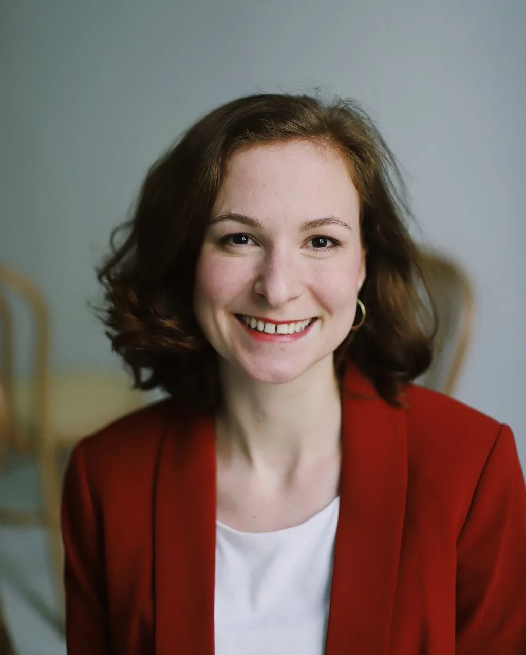 Leonie Pessara, Blick in die Kamera
