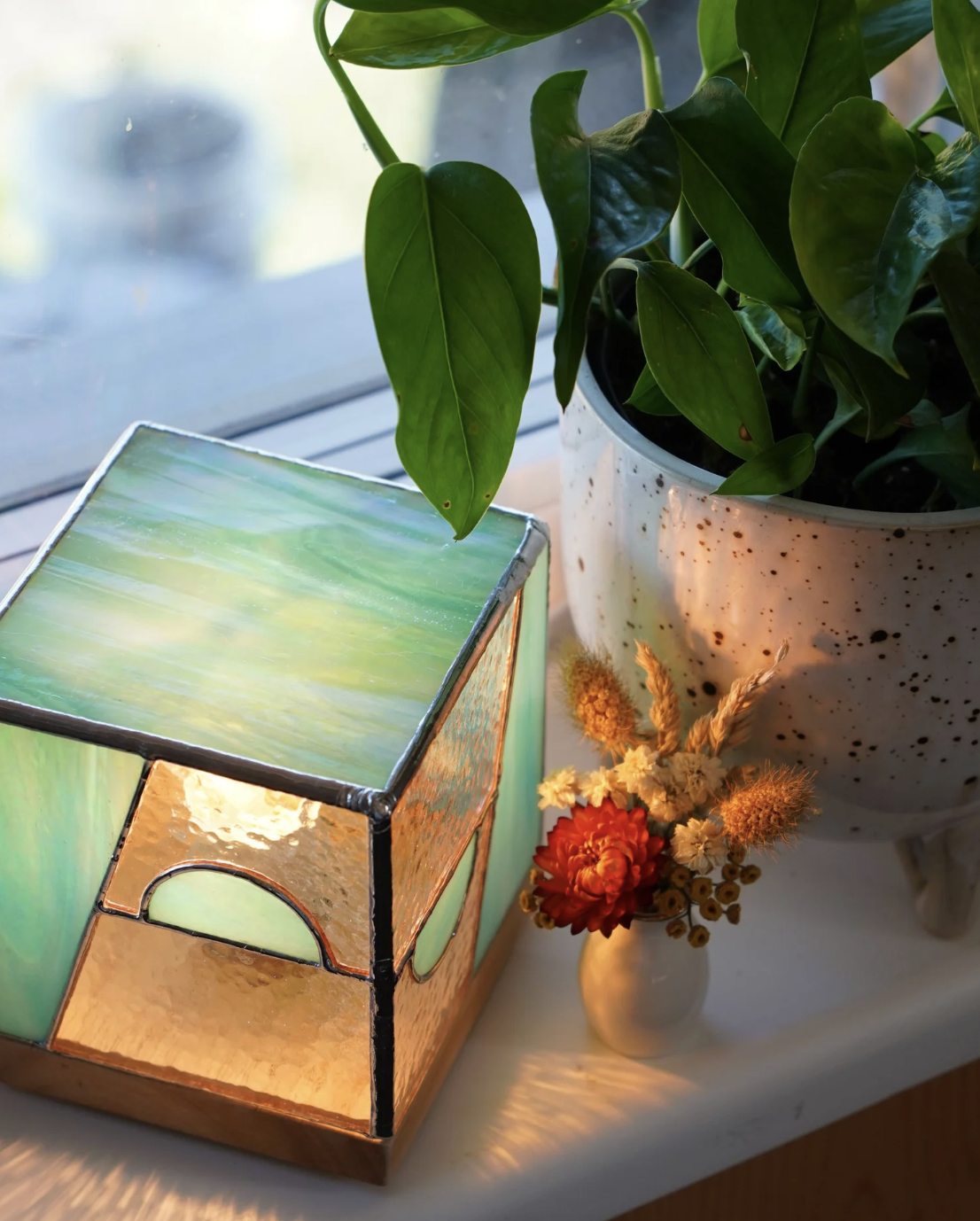 Cube_stainglass_design.jpg