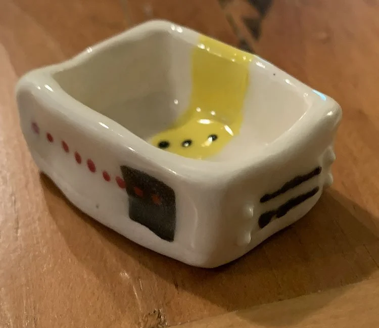 Ceramic rectangle pinch pot