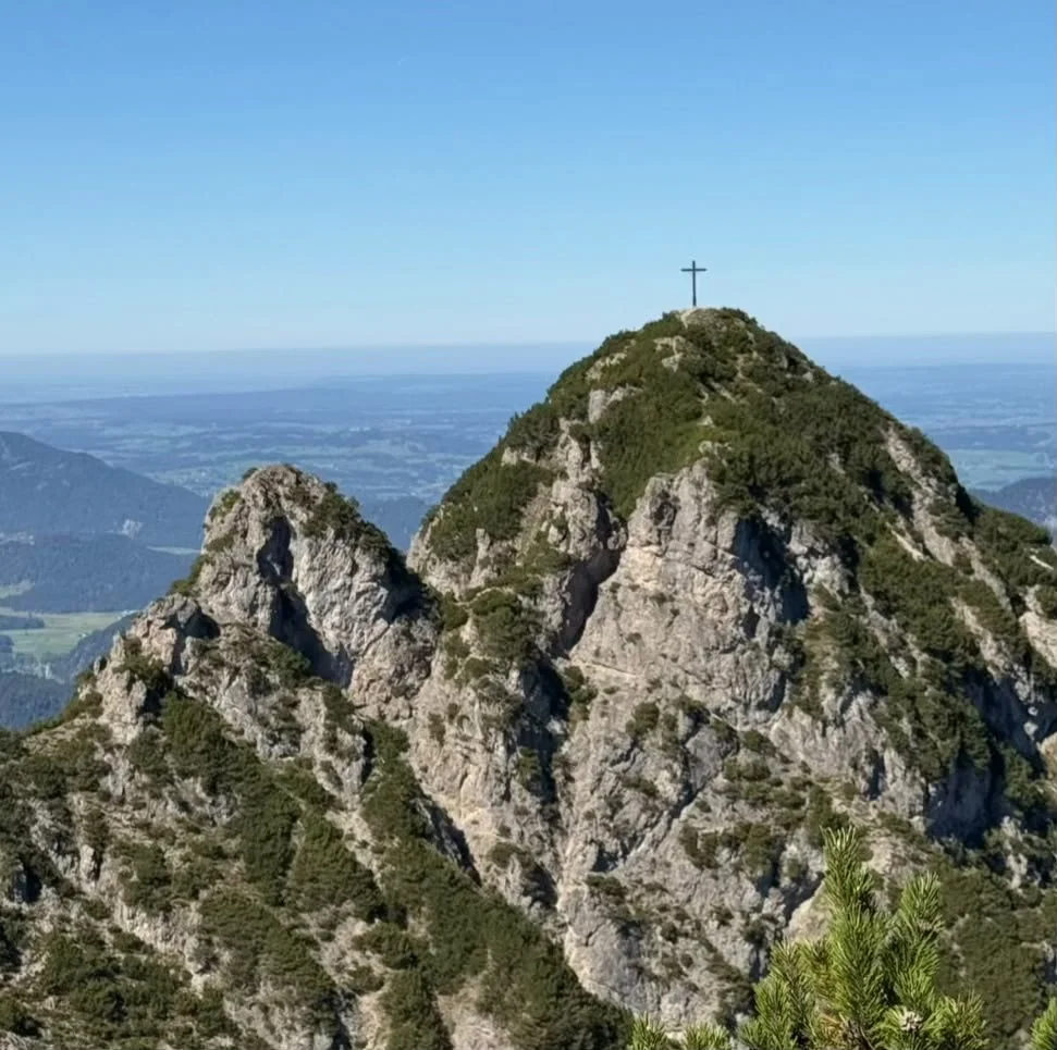 zunterkopf-gipfelkreuz-1811m-tirol.jpeg