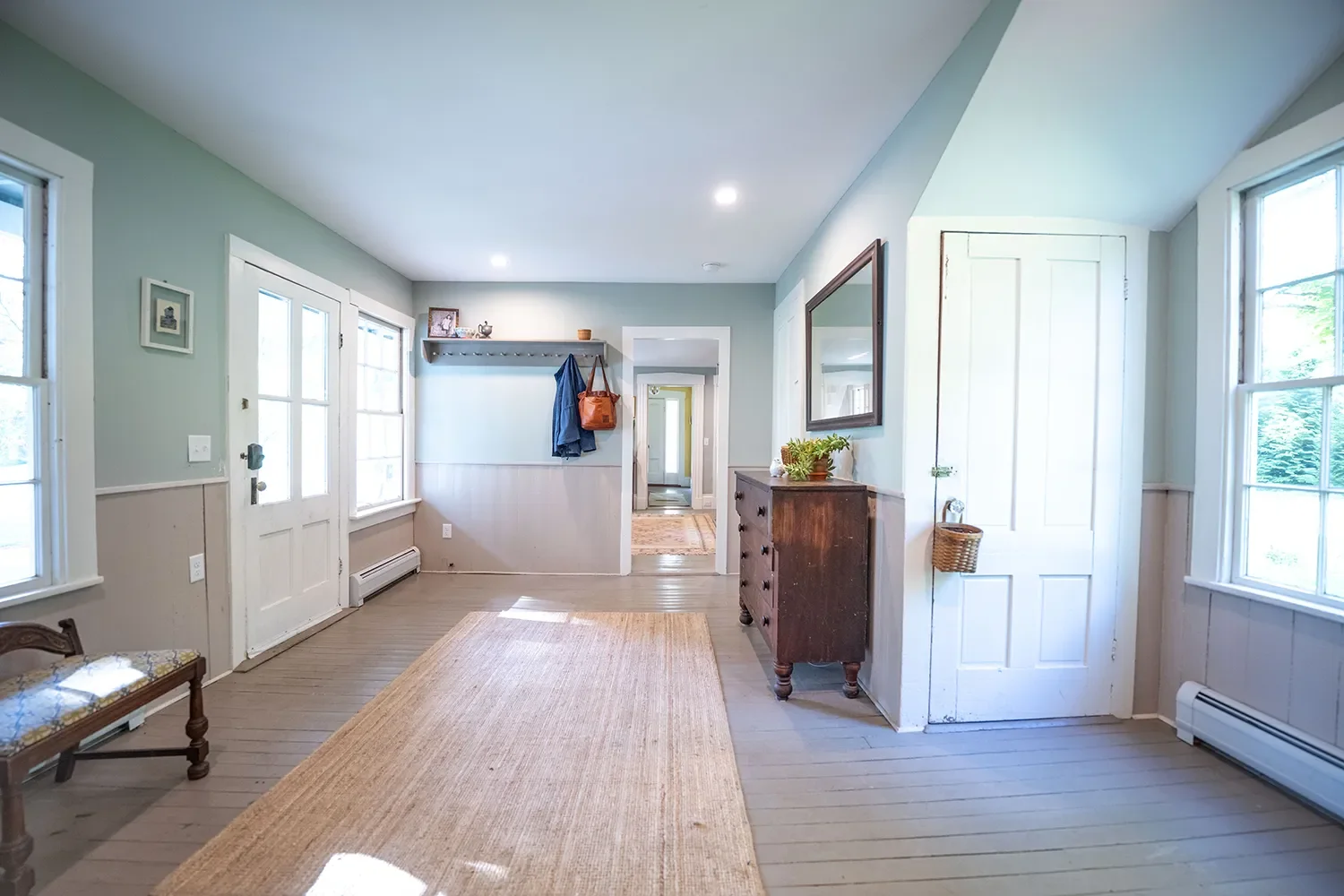 Harrisville_Lake_Home__27.webp