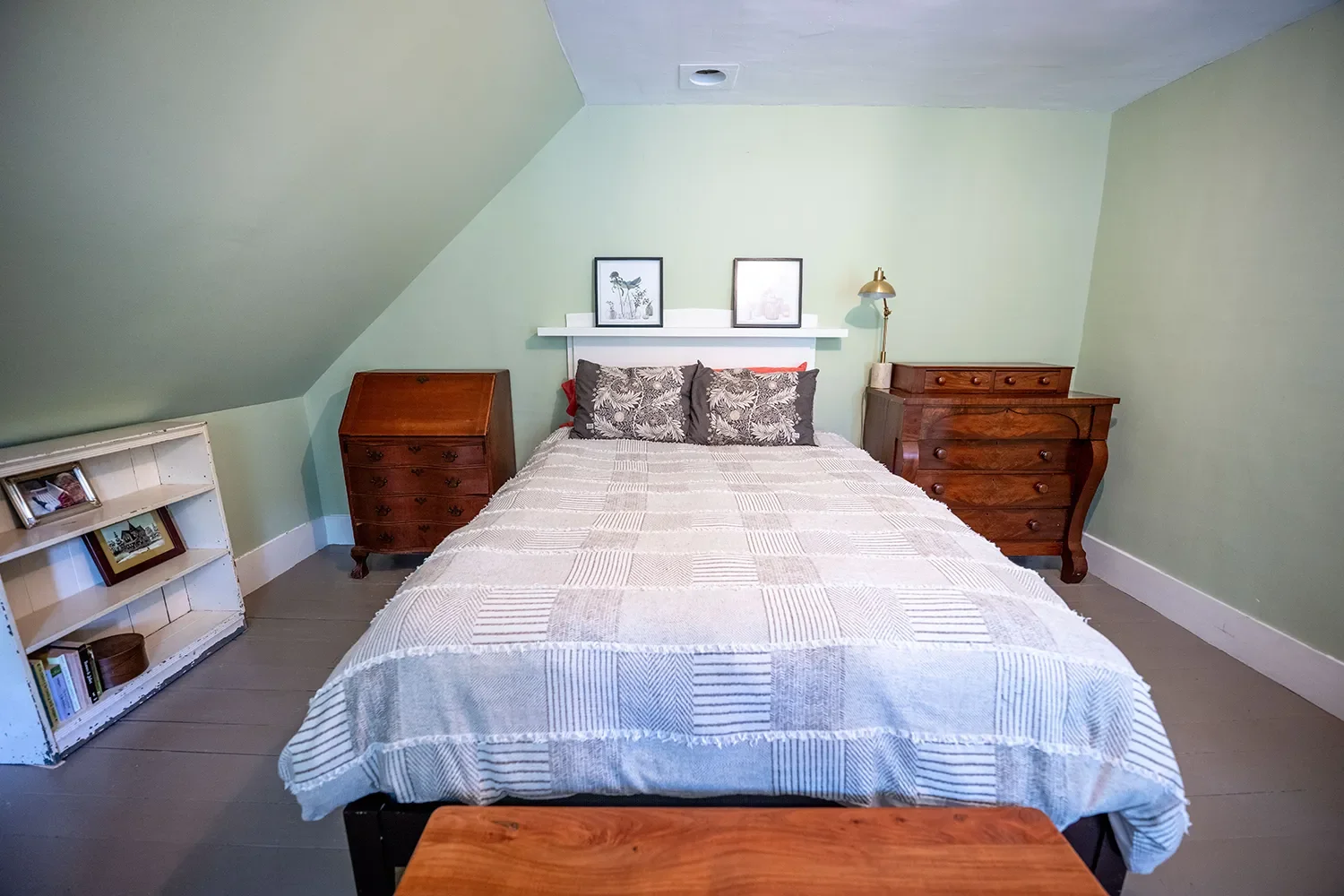 Harrisville_Lake_Home__40.webp
