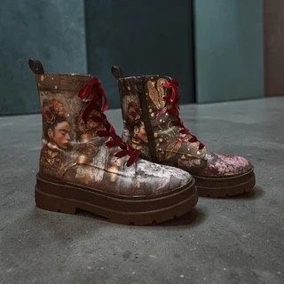 boots side.jpg