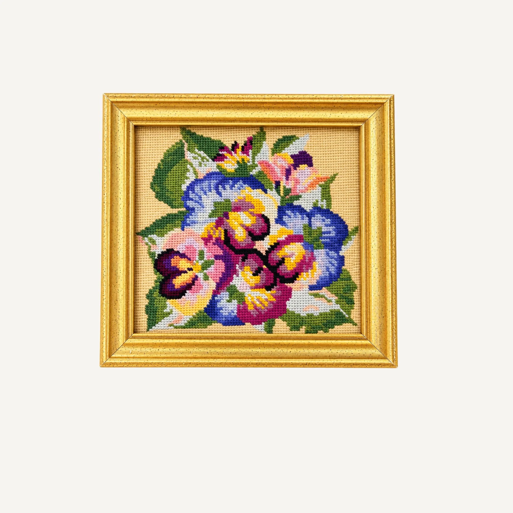 Vintage 5 3/4 inch Floral Bloom Needlework