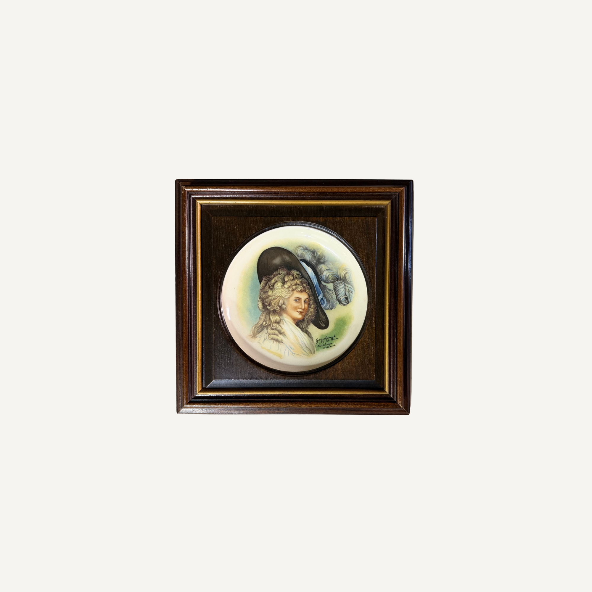 Ladies framed 3.png