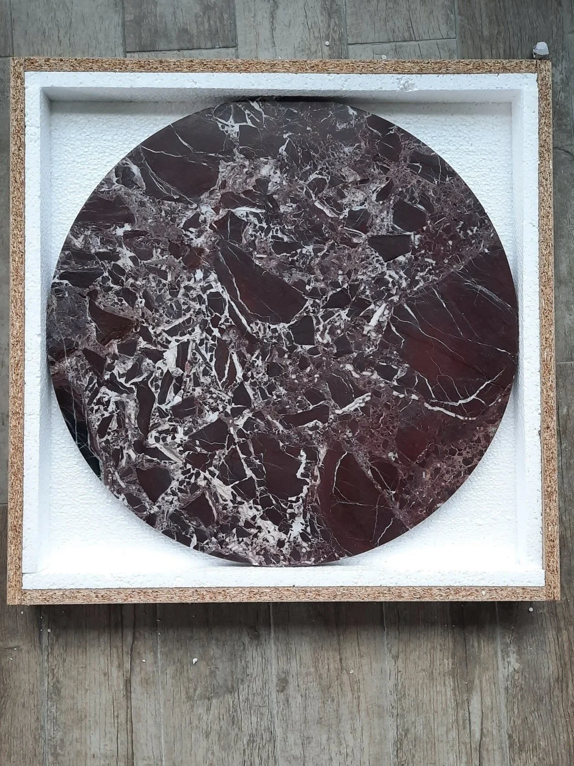 Tabletop in protective packaging