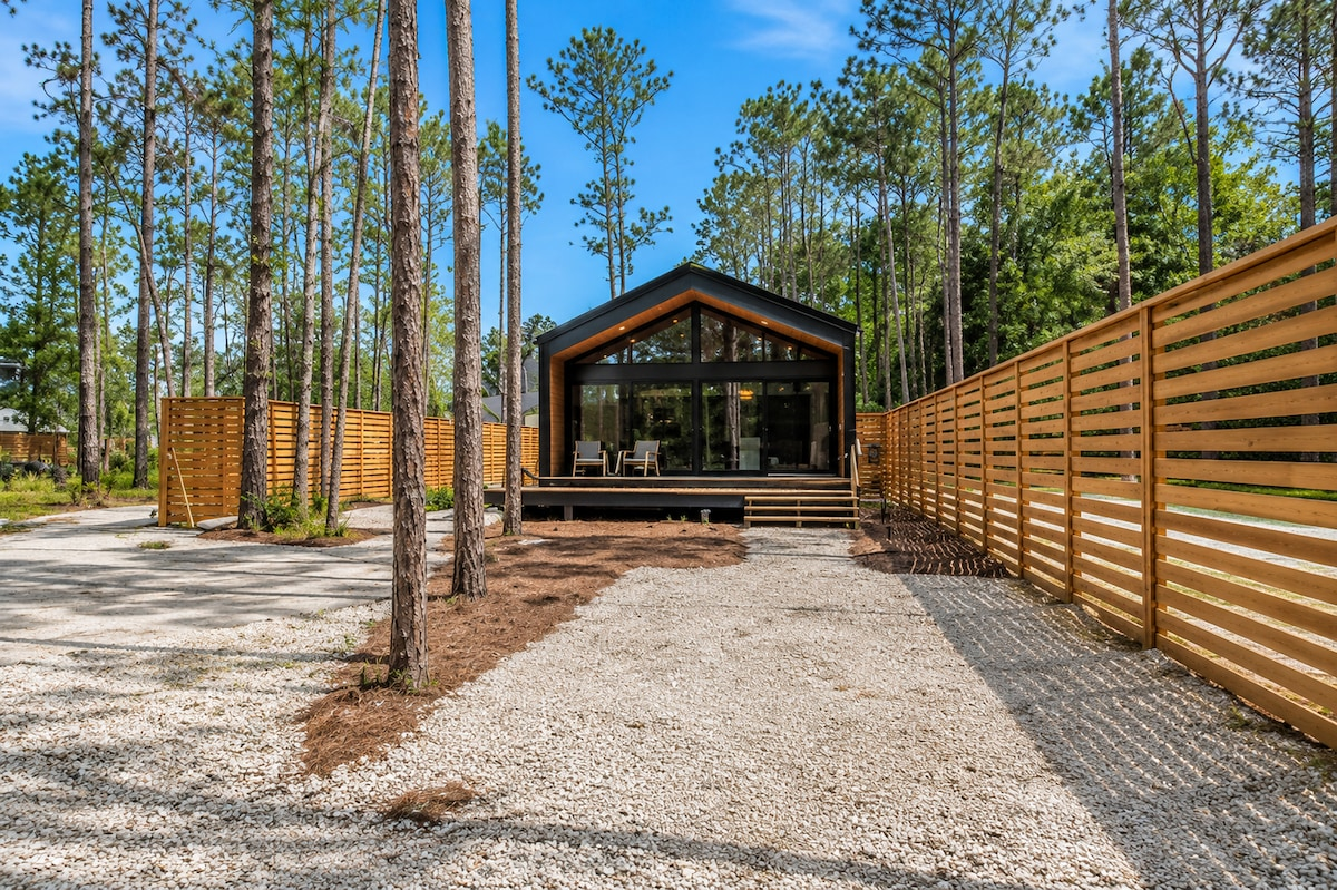 30a-luxury-vacation-rental-exterior-pines.png