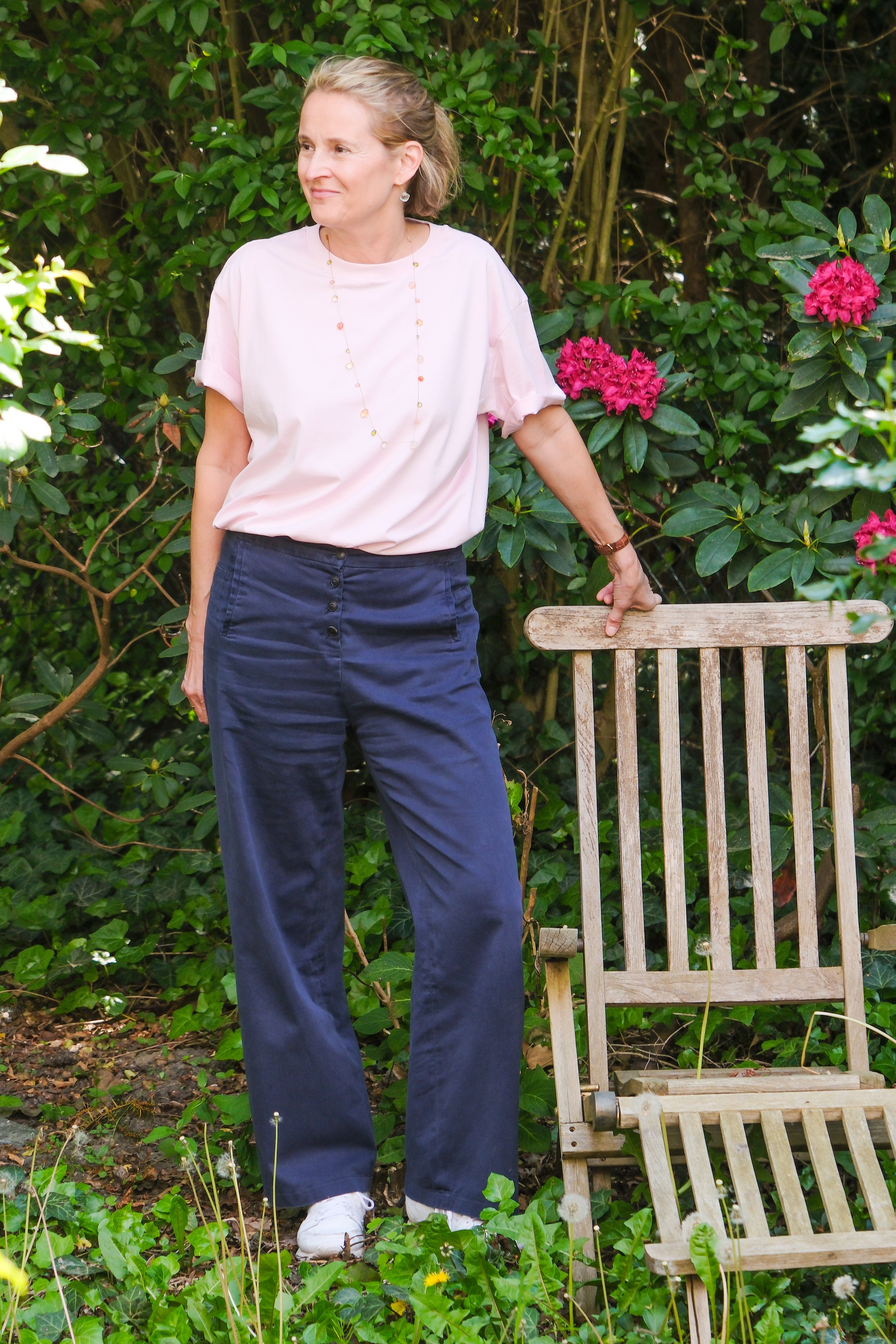 Navy Workerhose mit Knopfleiste+Kirschblüten-Shirt_DSF0579.jpg