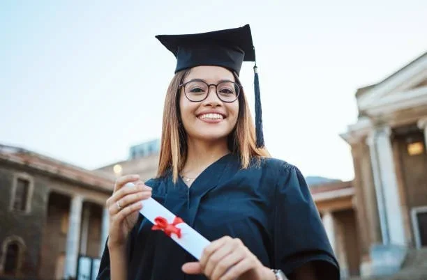View Optometry Scholarship Opportunity!