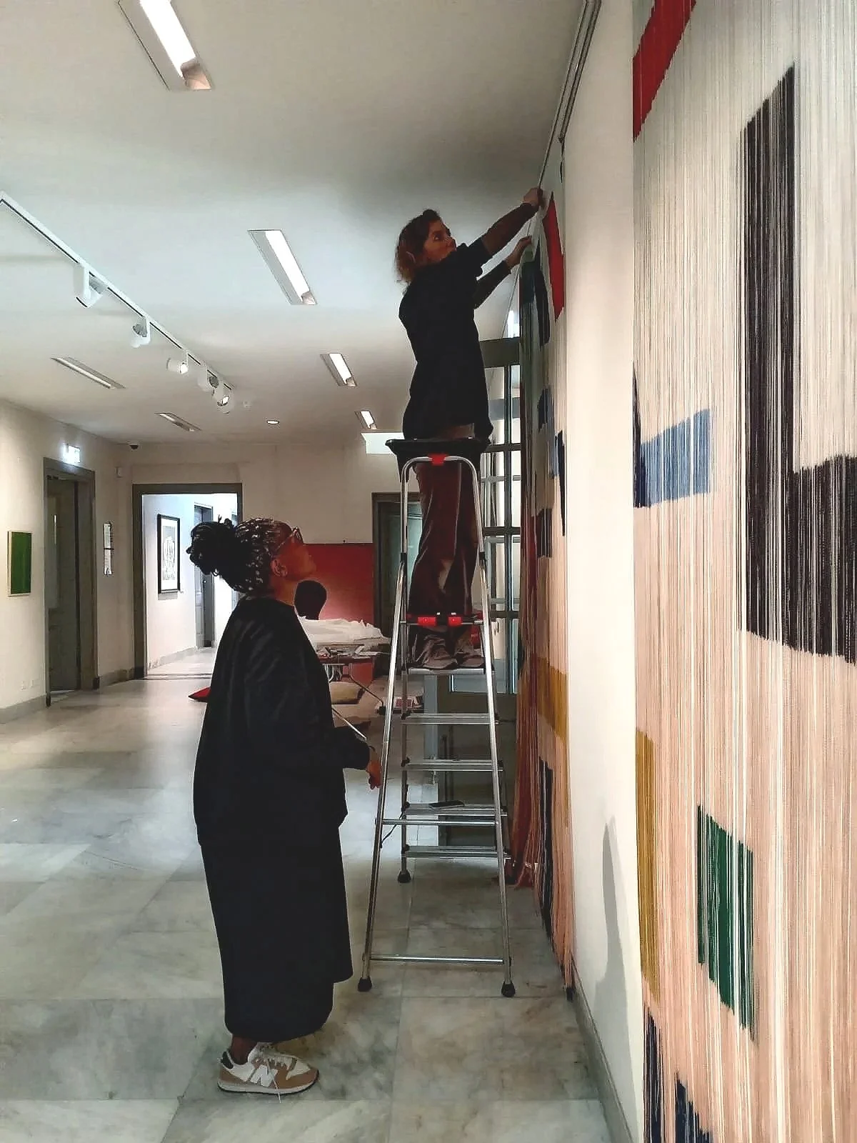 Installing+Kuba+3.jpg