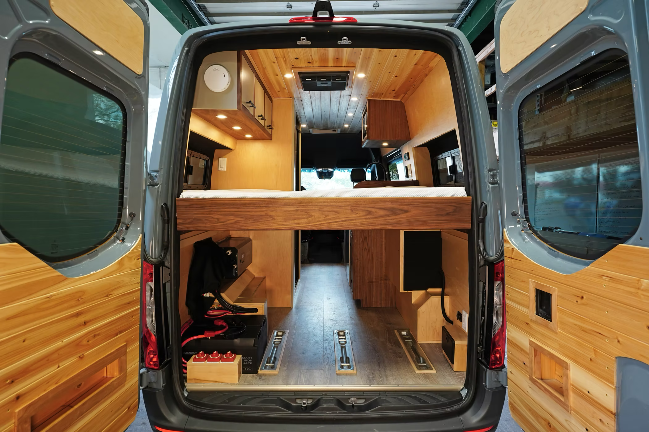 Mercedes Sprinter 144" Dark