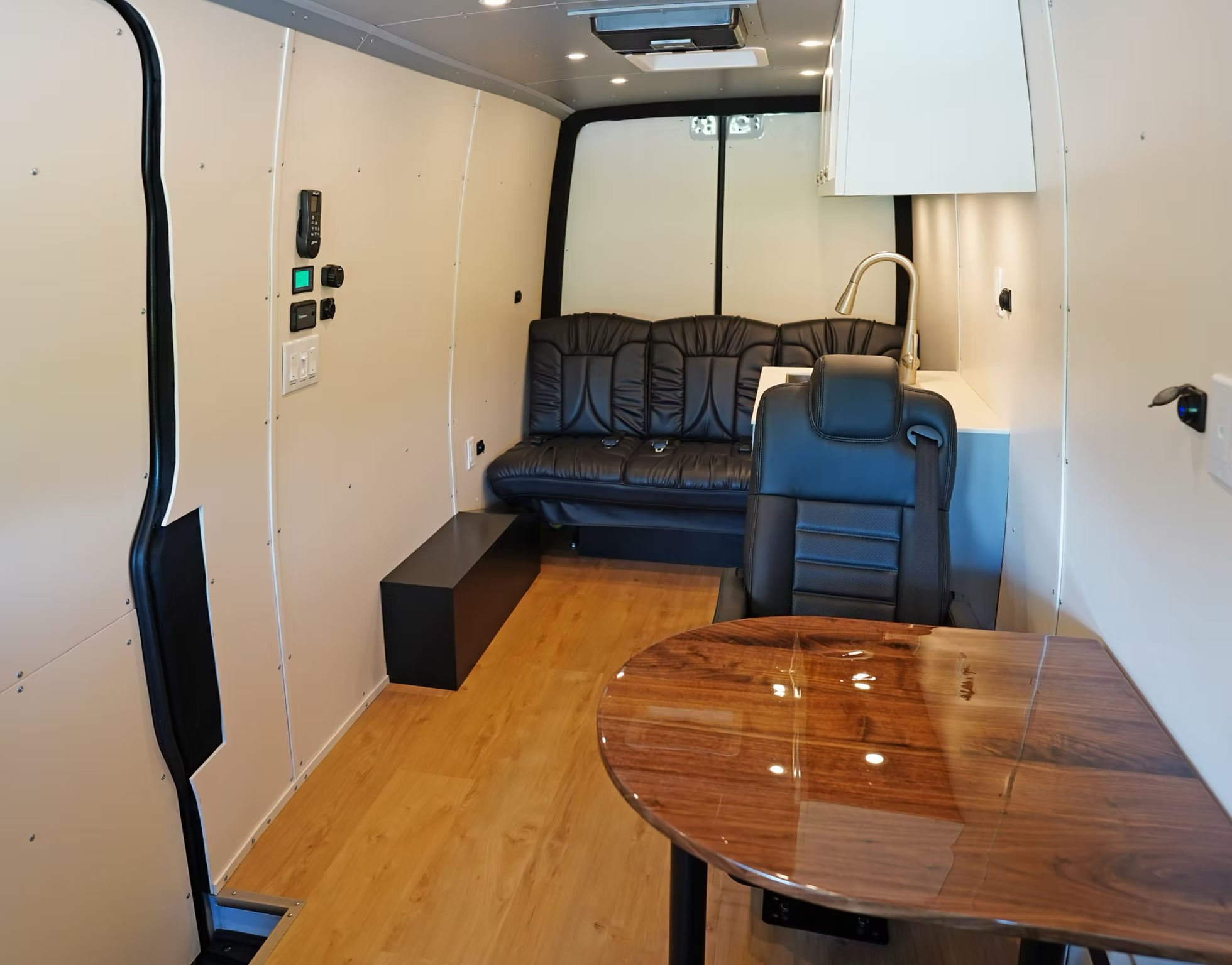Mercedes Sprinter 170"