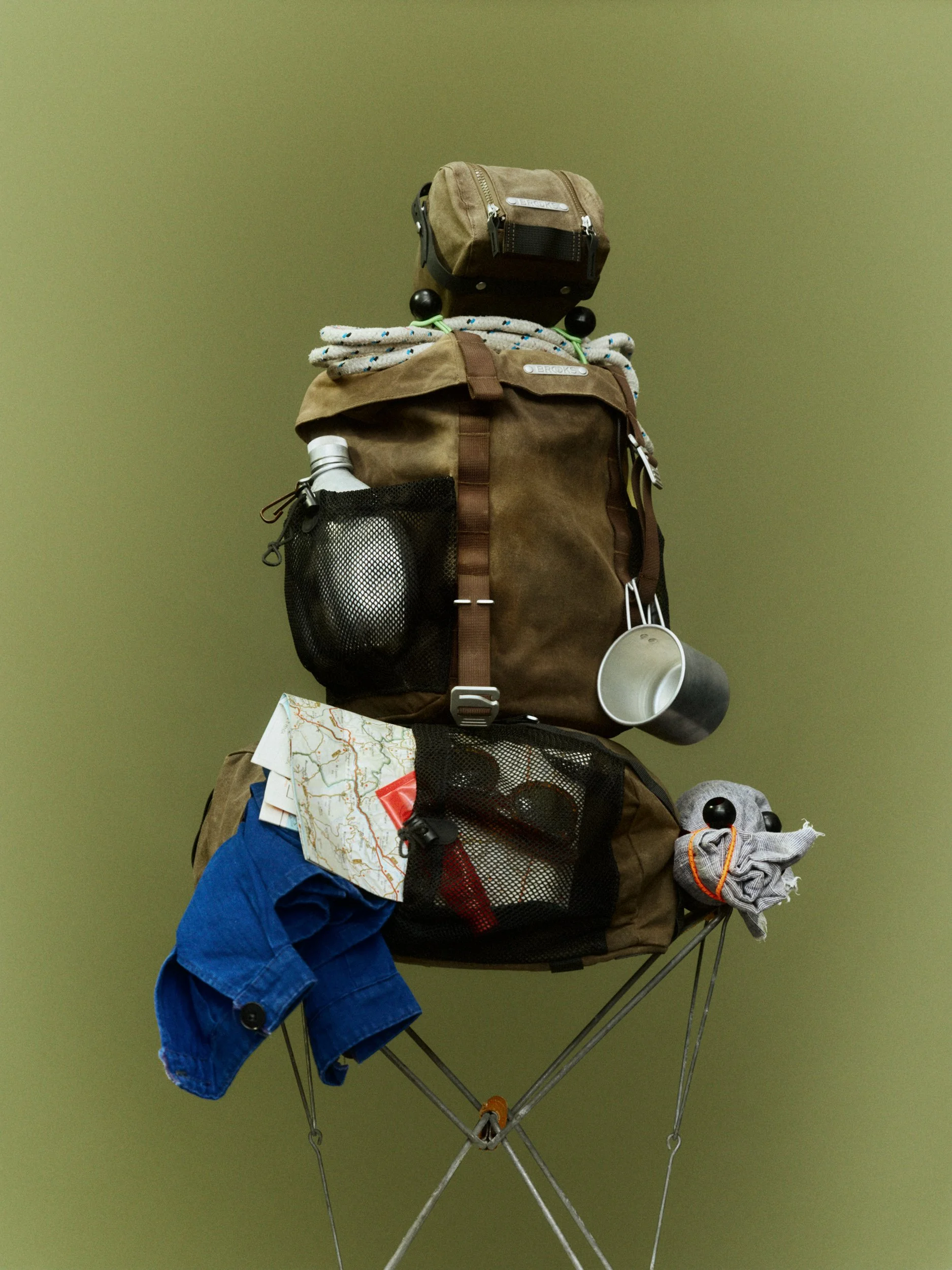 Brooks-England-Traveling-Bags-Collection-2.jpg