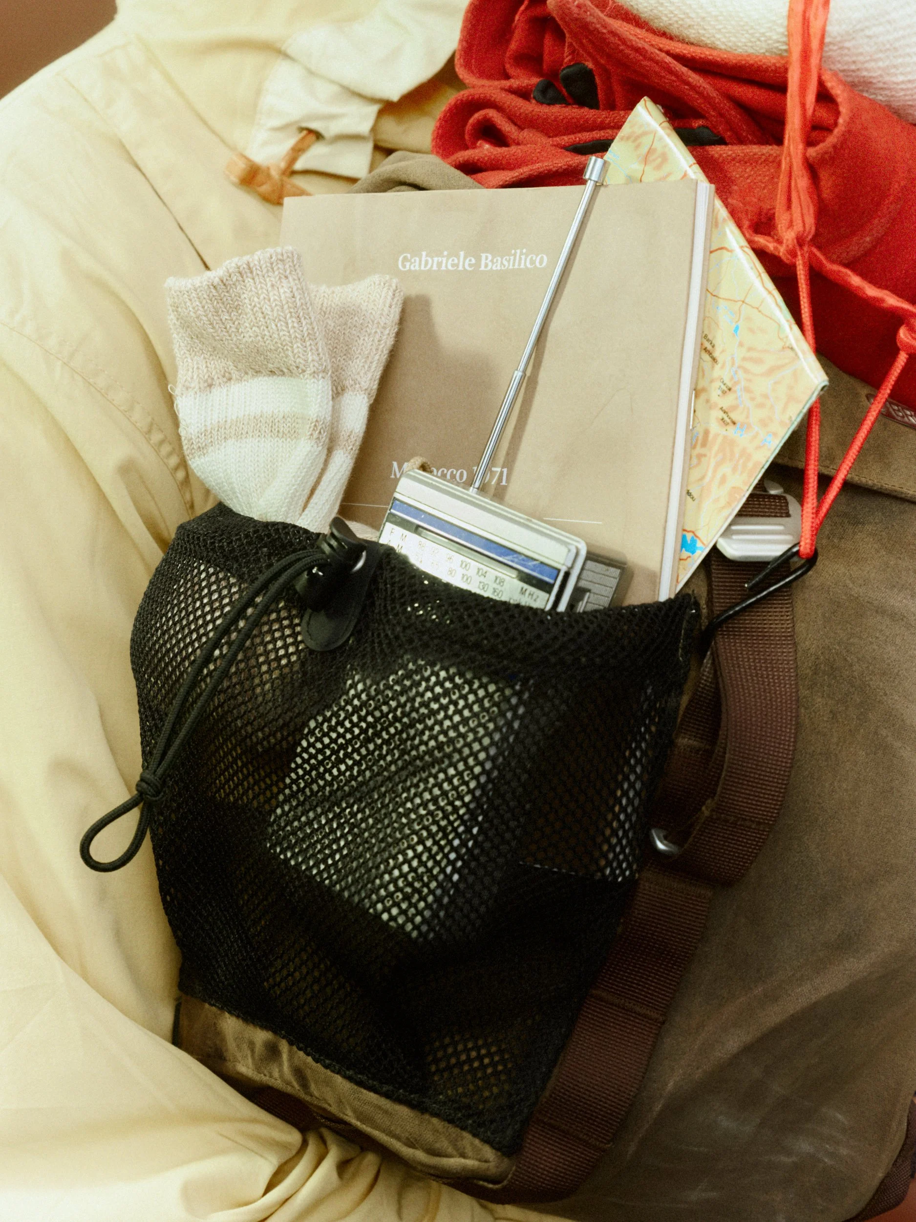 Brooks-England-Traveling-Bags-Collection-5.jpg