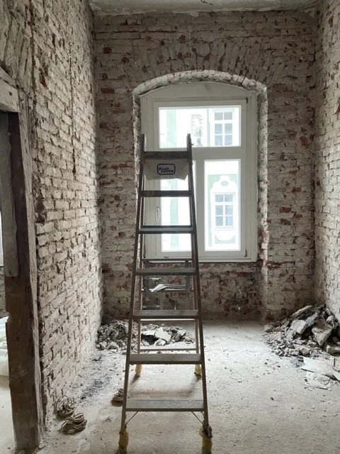 d'ns Studio Baustelle Sanierung Geschäftshaus