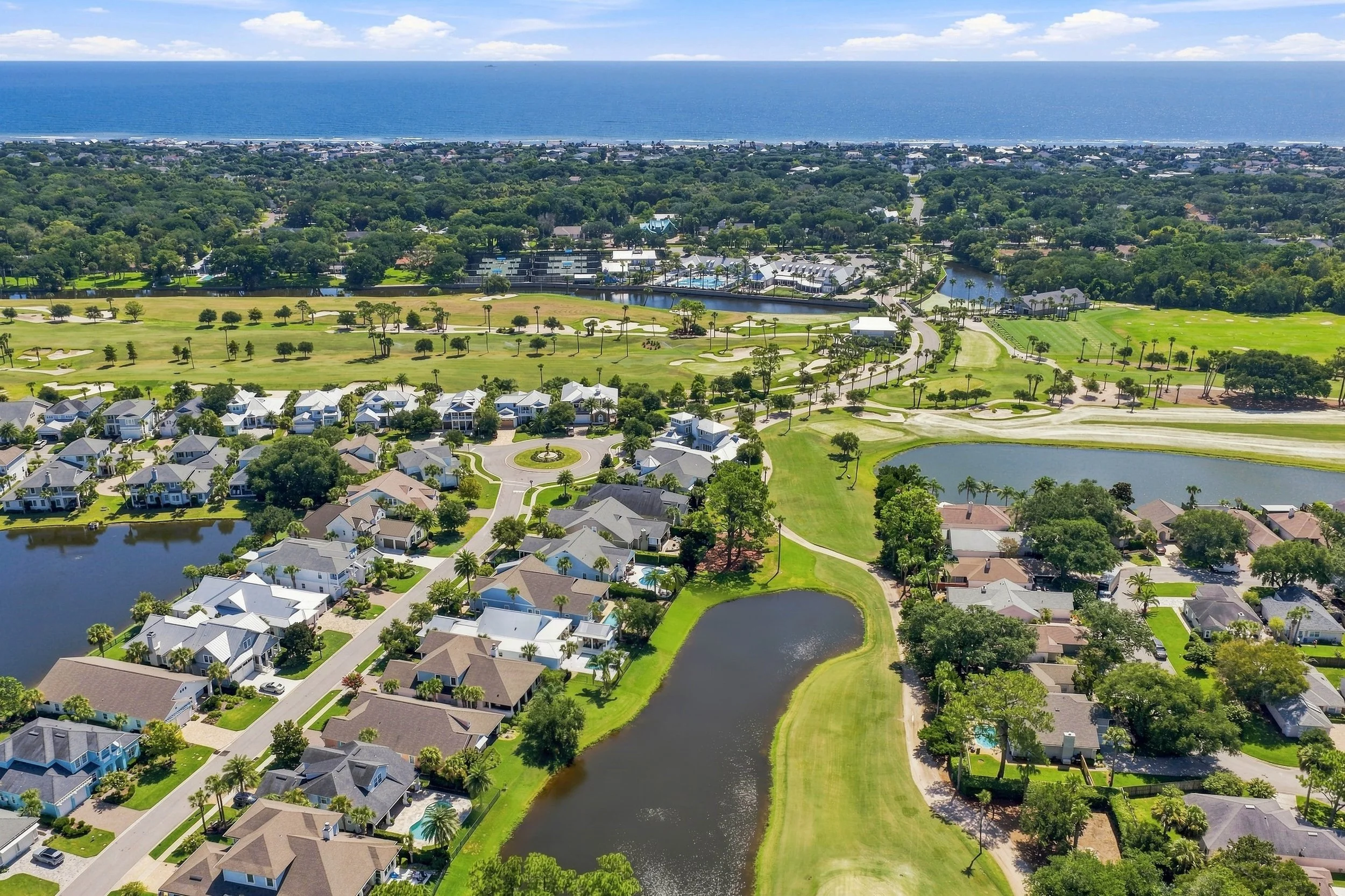 063-View of Neighborhood.jpg