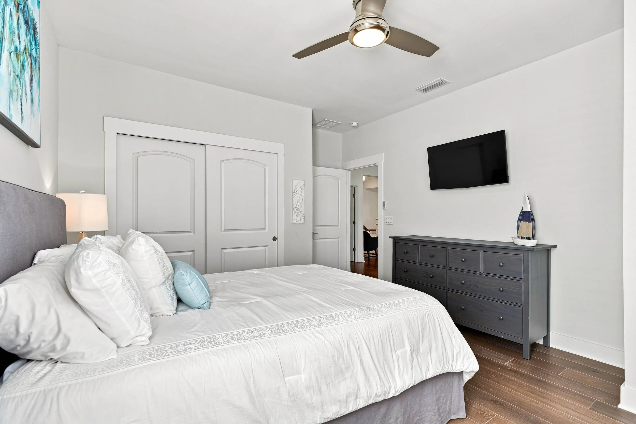 048-Bedroom 3.jpg