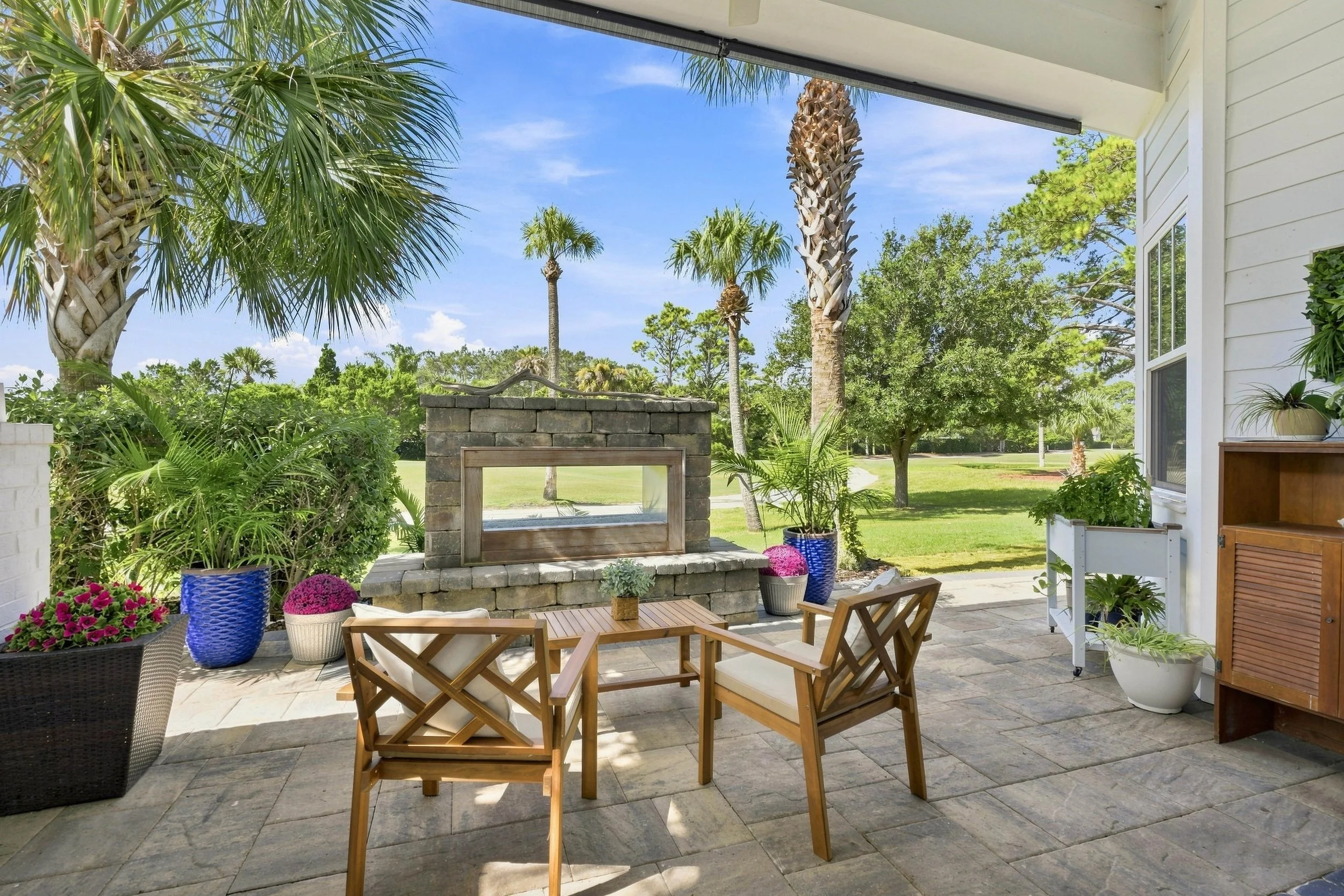 054-Covered Patio.jpg