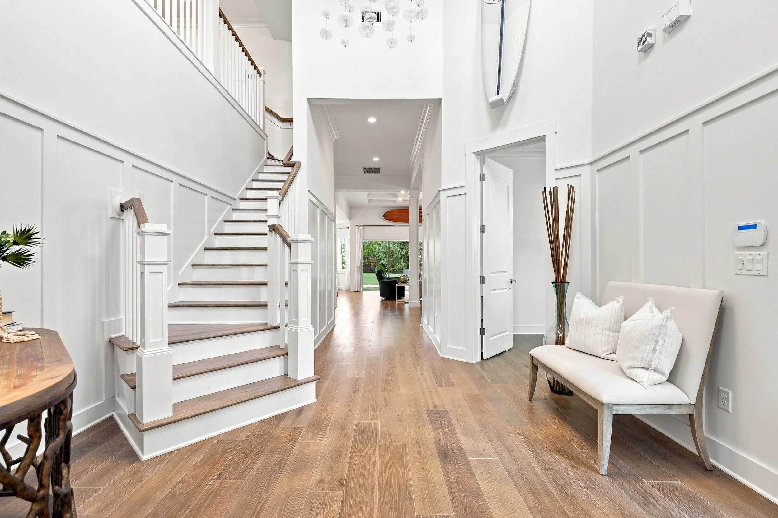 009-Foyer.jpg