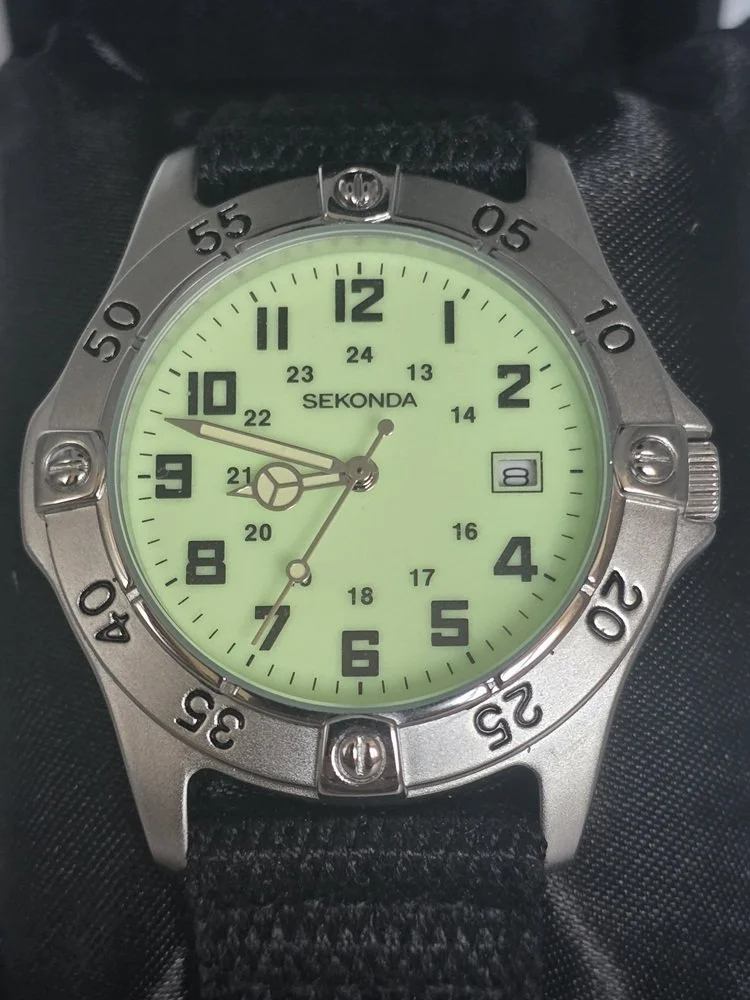 Sekonda 3915-ANT - Lume Dial.jpg