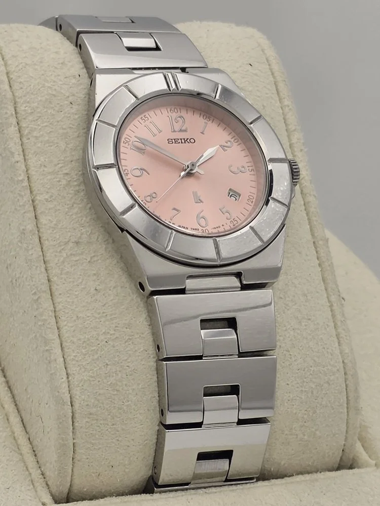Seiko Lukia 7N82-0620 - Right.jpg