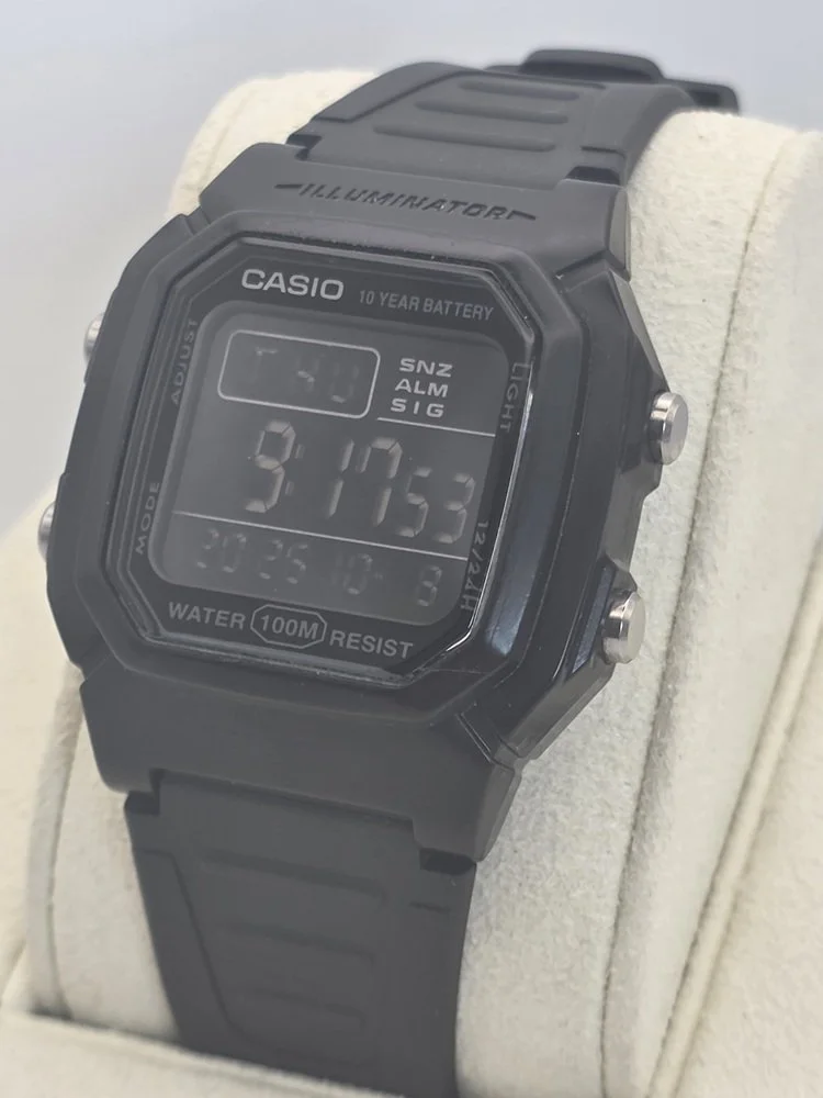 Casio W-800H-1BV - Left.jpg
