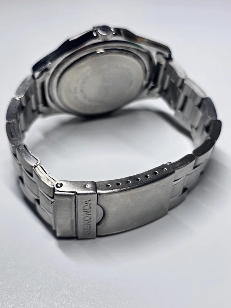Sekonda 3329 AKT Rear.jpg