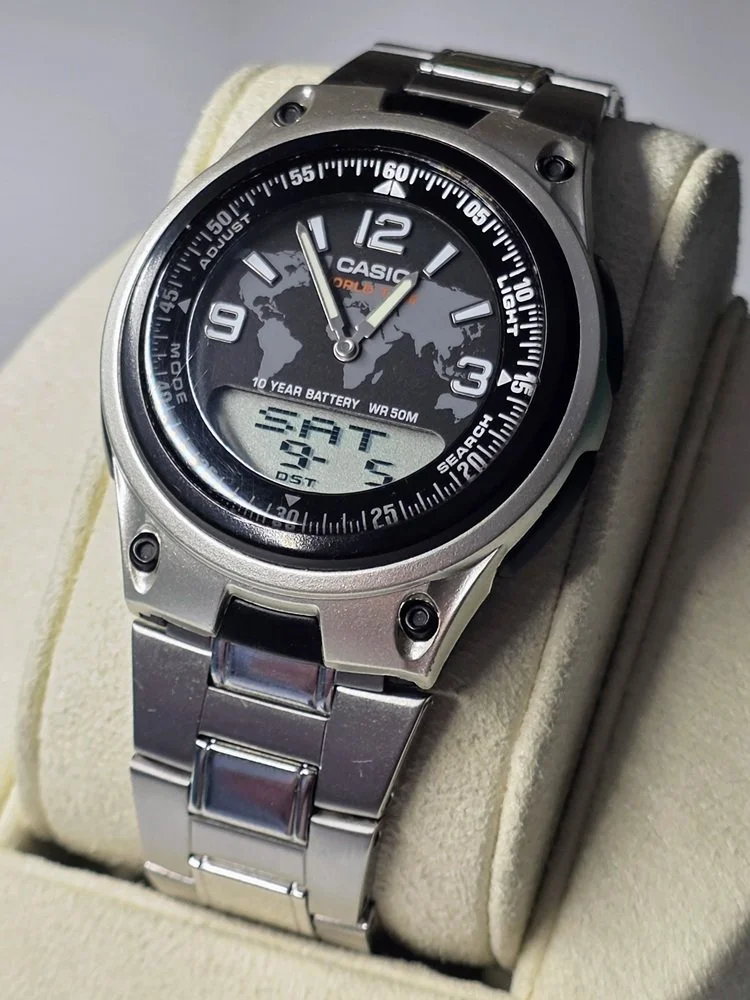 Casio AW-80D-1AV Left.jpg