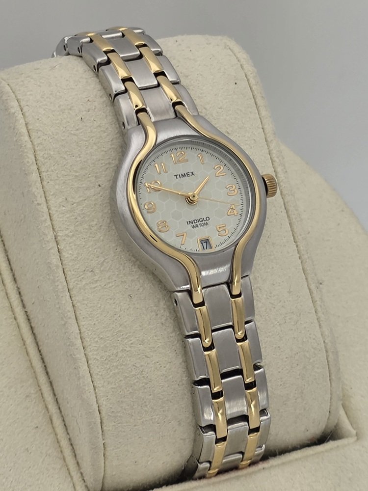 Timex Linwood Street T27191 - Right.jpg