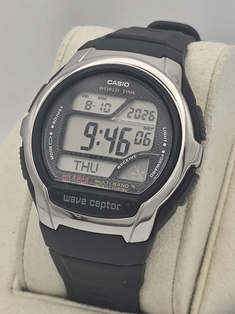 Casio WV-58R-1AEF - Left.jpg