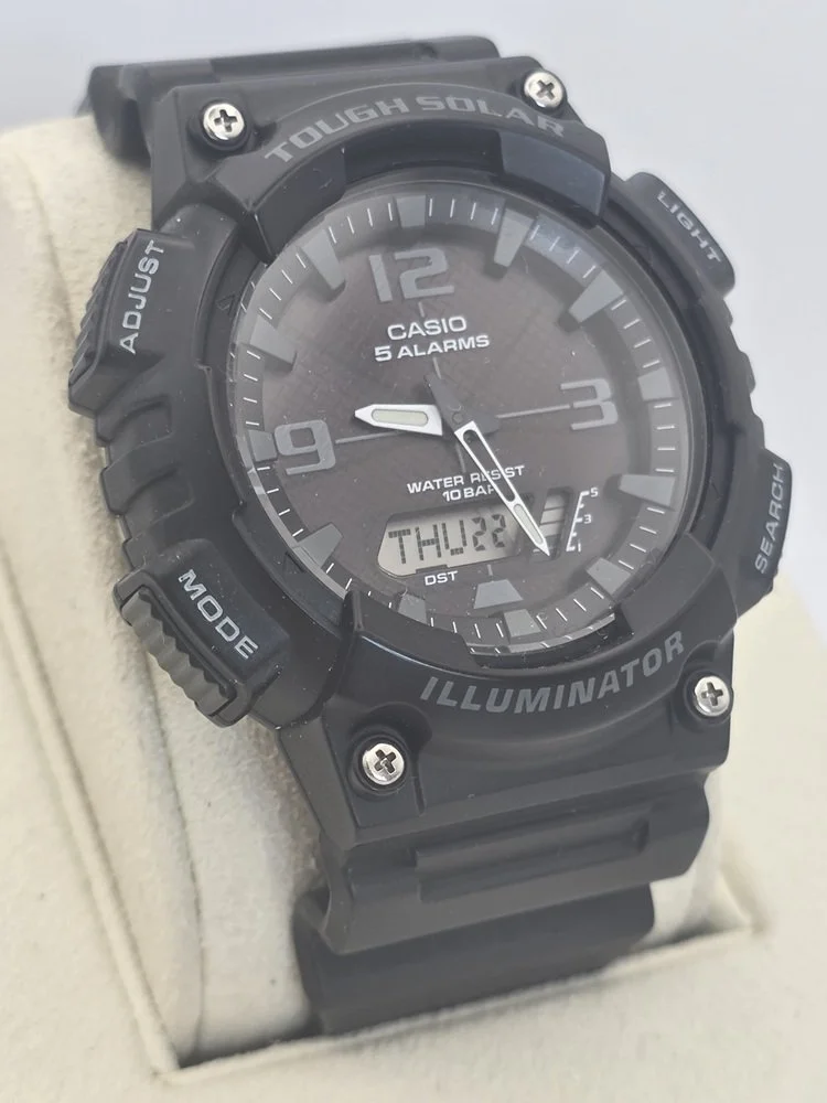 AQ-S810W-1A2VEF - Right.jpg