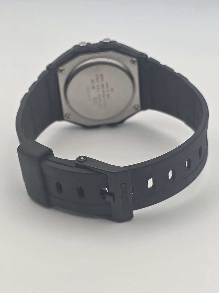 Casio W-59-1VQ - Rear.jpg