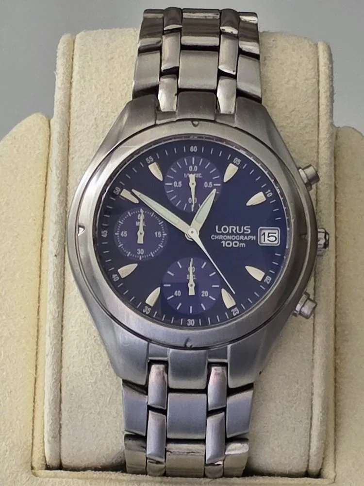 Lorus V657-X039 - Front.jpg