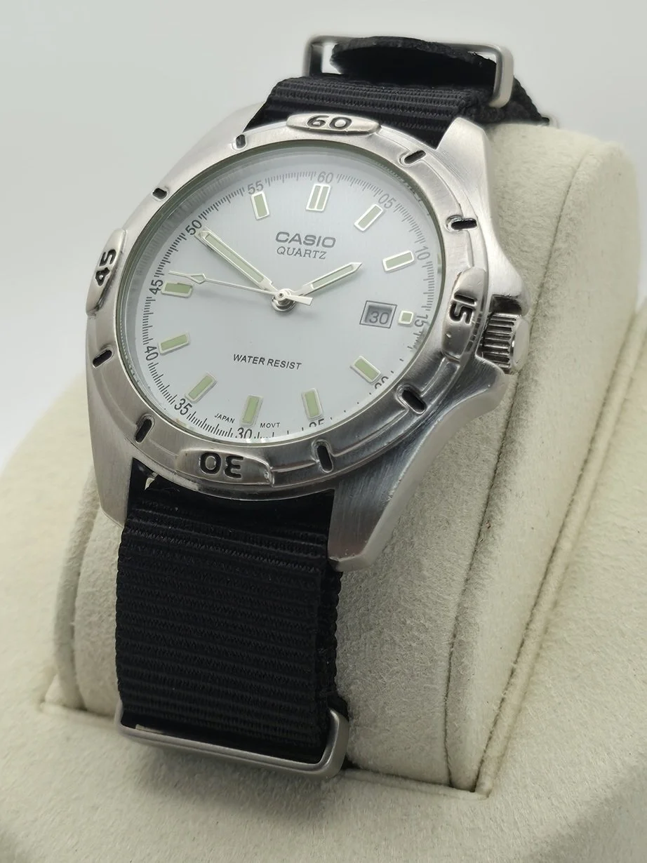 Casio MTP-1244 - Left.jpg