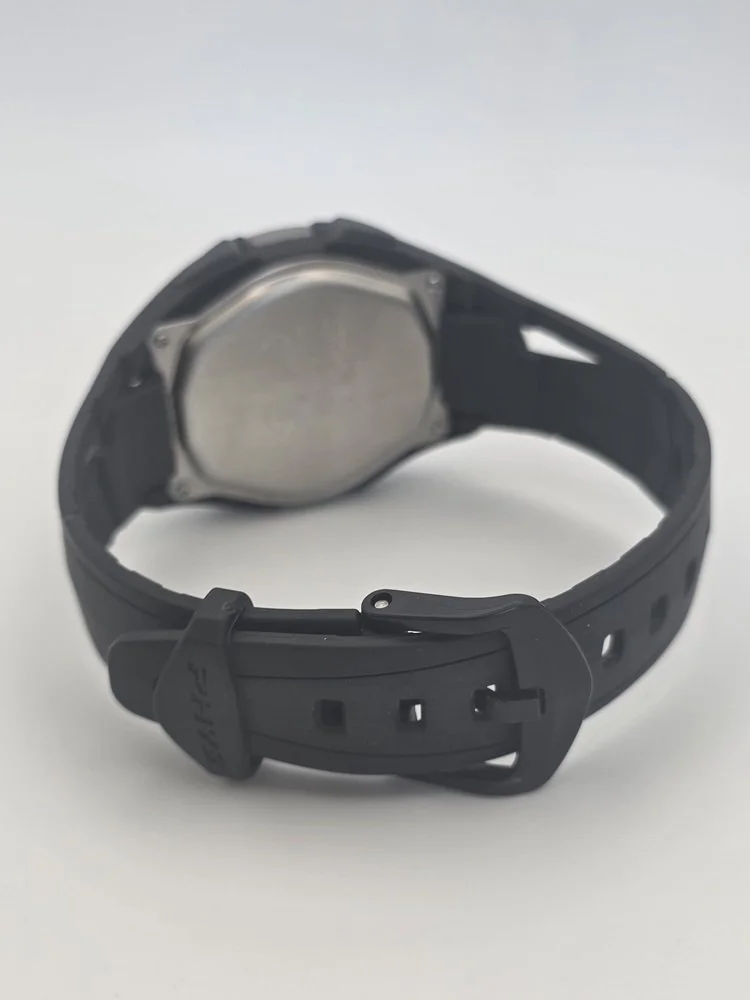 Casio STR-300-1V - Rear.jpg