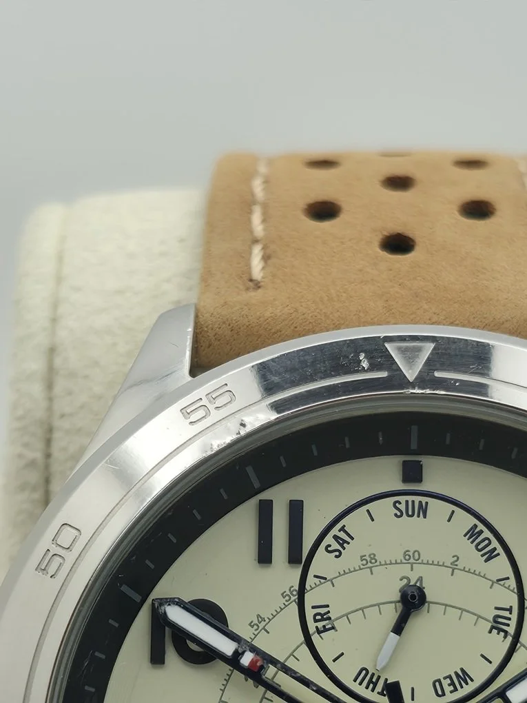 Tommy - Bezel.jpg