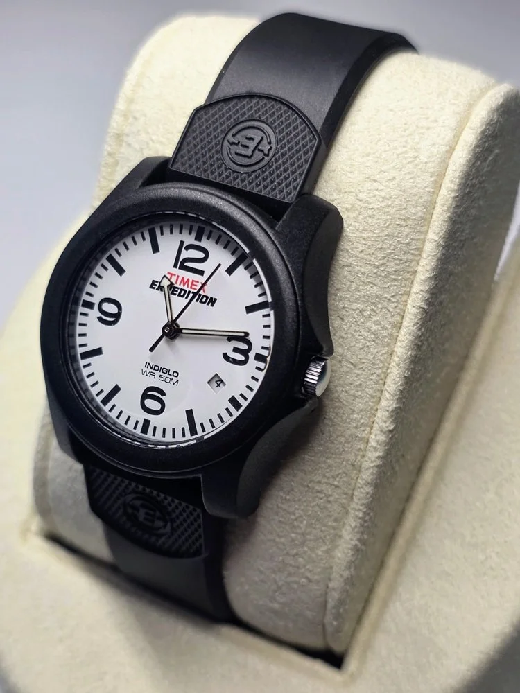 Timex Expedition T40801 Camper Left.jpg