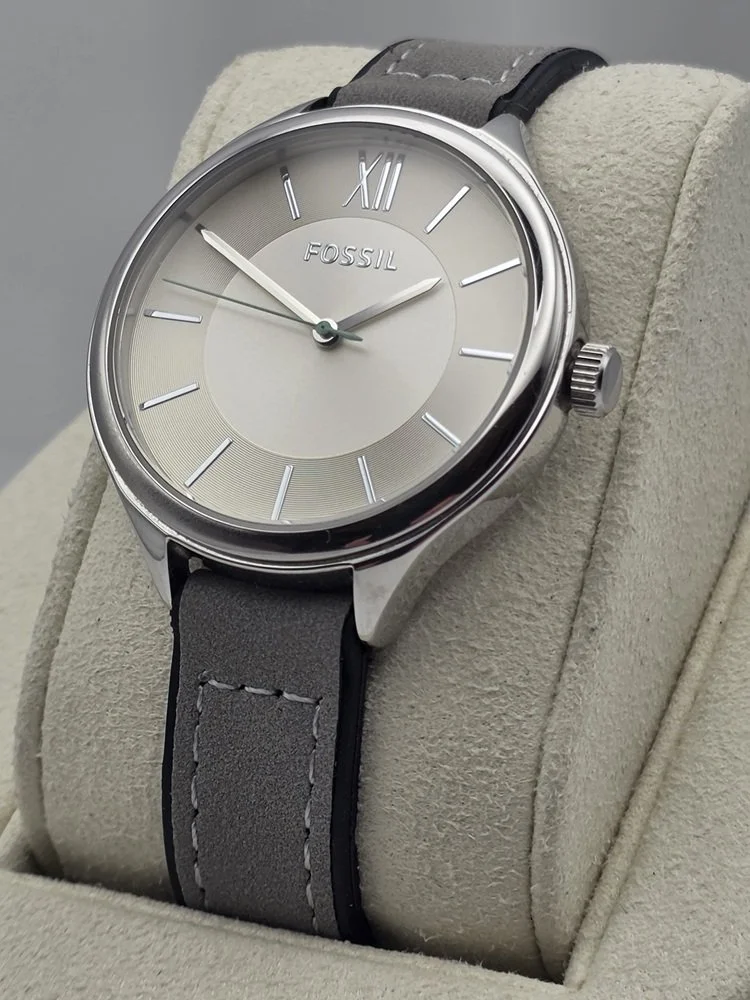Fossil BQ3244 - Left.jpg