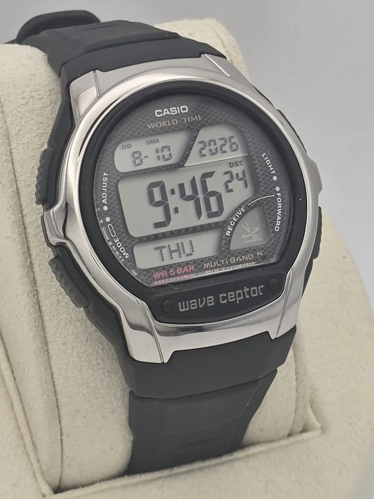 Casio WV-58R-1AEF - Right.jpg