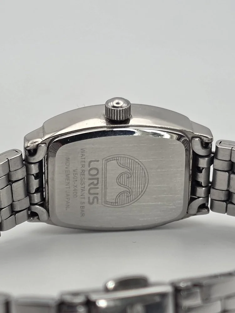 Lorus V501-X400 - Caseback.jpg