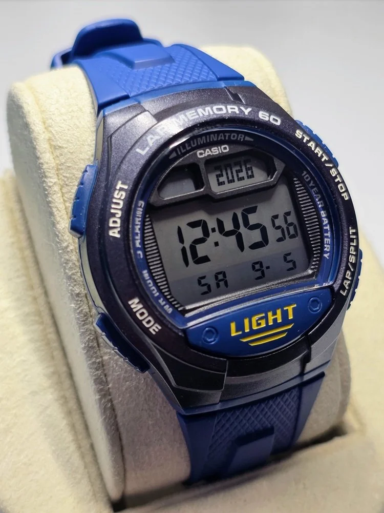 Casio W-734-2AVEF Right.jpg