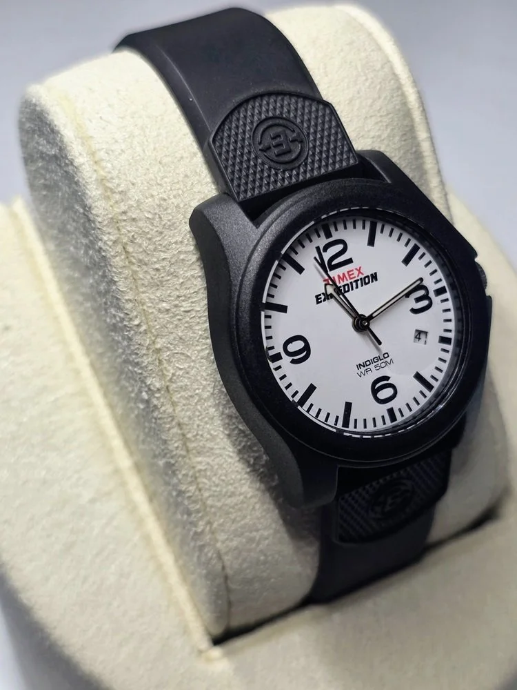 Timex Expedition T40801 Camper Right.jpg