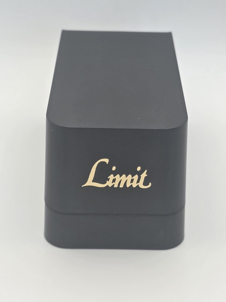 Limit - Box.jpg