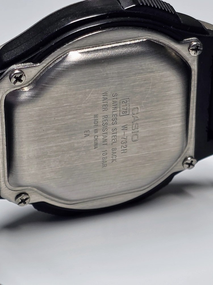 Casio W-732H-9AV Caseback.jpg