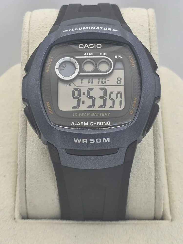 Casio W-210-1BVES - Front.jpg